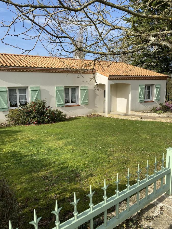Vendee - Maison De Vacances La Genetouze  エクステリア 写真